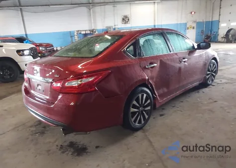 2017 Nissan Altima 2.5 Sv z USA, uszkodzony, nr VIN 1N4AL3AP6HC109359